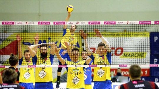 Lechia Tomaszów Mazowiecki – Polski Cukier Avia Świdnik 3:0