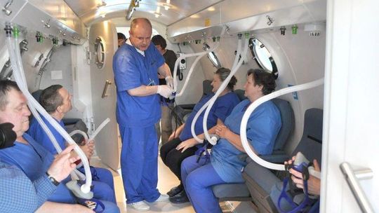 Łęczna: 365 dni z tlenem pod ciśnieniem