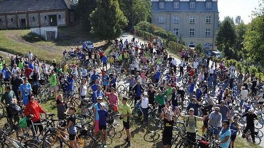 Łęczna na rowery: 250 osób pojechało w rajdzie rowerowym