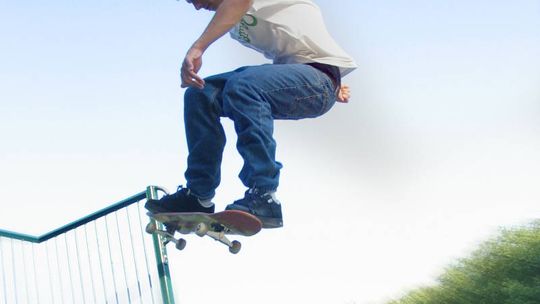 Łęczna: Przebudowany skatepark już otwarty