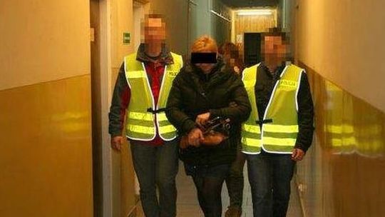 Lecznica wyłudziła 12 mln zł z NFZ. Zatrzymano 23 osoby