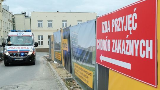 Lek na Covid-19 testowany w lubelskiej klinice działa. "Różnica w stanie zdrowia pacjentów jest kolosalna"