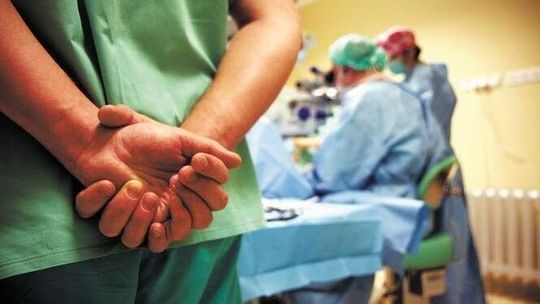 Lekarze będą pracować krócej. Ucierpią pacjenci. "To zdezorganizuje pracę"