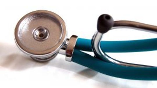 Lekarze będą przyjmować pacjentów za darmo