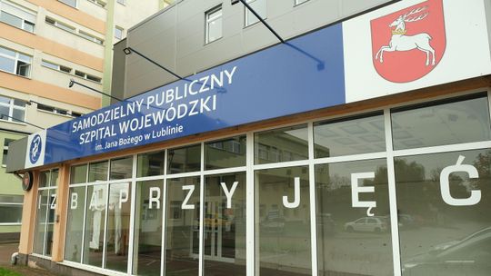 Lekarze z lubelskiego szpitala obawiają się powrotu do swoich rodzin. Dyrekcja uspokaja