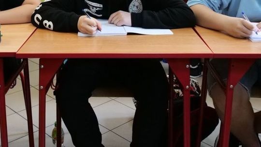 Lekcje pod specjalnym nadzorem. Dlaczego szkoły odwołują zajęcia o konstytucji?