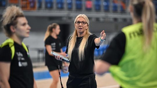 Lekko, łatwo i przyjemnie. MKS FunFloor bez problemów pokonał Energę Szczypiorno Kalisz