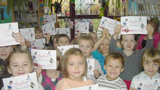 \"Leśne skrzaty” i \"Słoneczka” to już czytelnicy