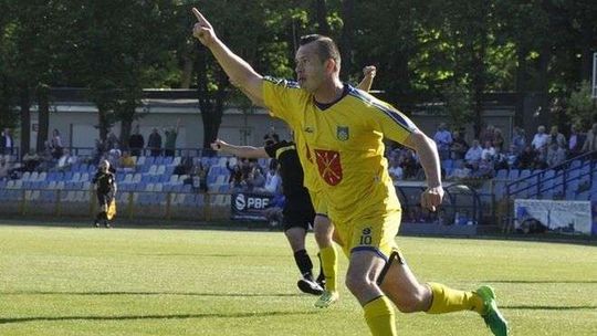 Lewart – Stal Kraśnik 1:2. Lekcja futbolu od lidera