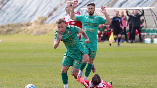 Lewart zgubił punkty w meczu z outsiderem, Hetman Zamość skorzystał z okazji i ostro postrzelał