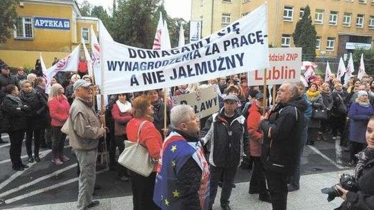 Liczyli na wypłatę tuż po świętach, ale na pieniądze jeszcze poczekają