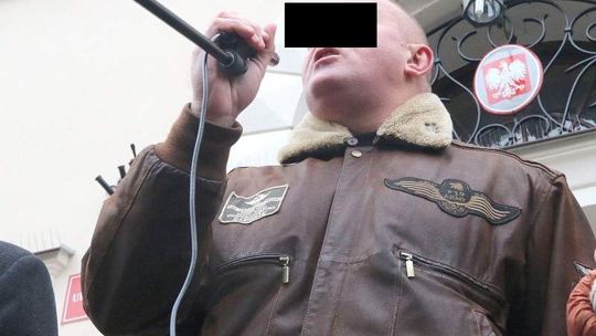 Lider narodowców oskarżony. Marian K. odpowie za pobicie