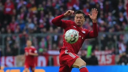 Liga Mistrzów. Lewandowski bez gola, Bayern odpada z rozgrywek