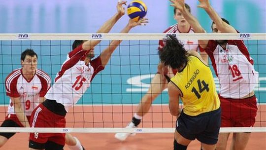 Liga Światowa siatkarzy: Polska pokonała Brazylię 3:2