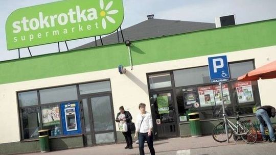 Litwini chcą przejąć sklepy Stokrotka. Emperia Holding porozumiała się z Maximą Grupe