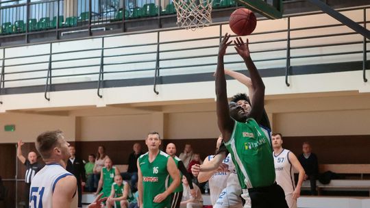 LNBA: Liderzy mieli problemy