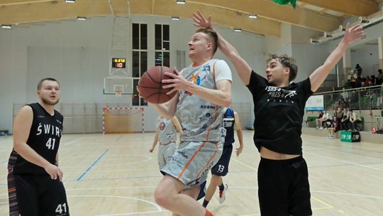 LNBA. Lisy wciąż nie znalazły pogromcy