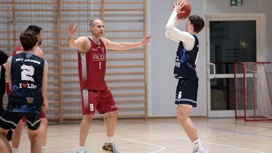 LNBA: Sky Jumpers sensacyjnie ograło Matematykę
