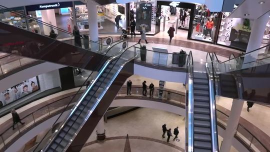 Lockdown od poniedziałku w dwóch województwach. Mieszkańcy dostali alerty RCB