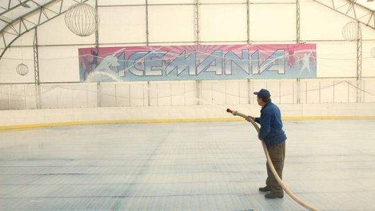 Lodowisko przy Al. Zygmuntowskich przeniesie się do hali, powstanie miasteczko ruchu drogowego