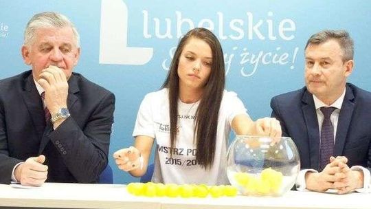 Losowanie zadecydowało o podziale unijnych pieniędzy. Które samorządy dostały?