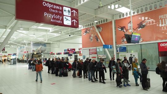 LOT odwołuje loty do Dubaju i Rijadu. Powodem sytuacja na Bliskim Wschodzie