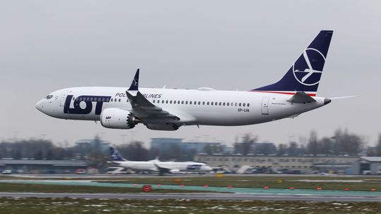 LOT zawiesza loty do Chin. Przez koronawirus