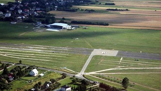 Lotnisko dla biznesu pod Zamościem. Zbudują utwardzony pas startowy