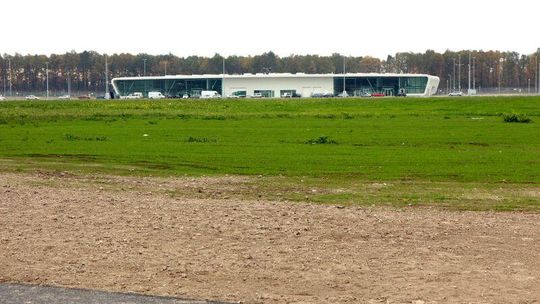 Lotnisko Lublin: Mieli pracować w ochronie portu. Czują się oszukani 