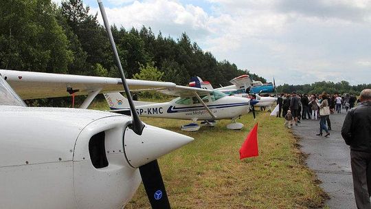 Lotnisko w Białej Podlaskiej: Dzień Otwarty, a za rok air show (zdjęcia)