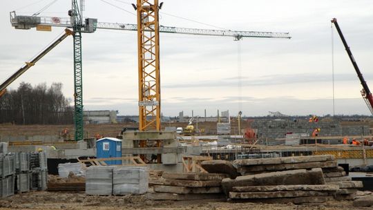Lotnisko w Świdniku: Dzisiaj zacznie się montaż konstrukcji terminalu