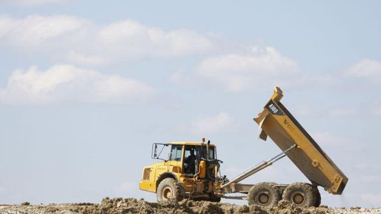 Lotnisko w Świdniku: Spółka kupi wozy strażackie