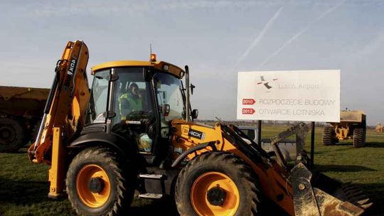 Lotnisko w Świdniku: Wiosną na dobre ruszy budowa