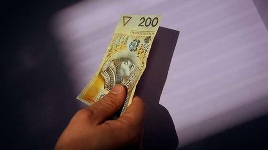 Lubartów: Chciała pomóc CBŚ, straciła 30 tys. zł