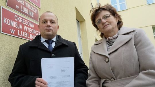 Lubartów. Nie będzie referendum, ale broni nie składają 