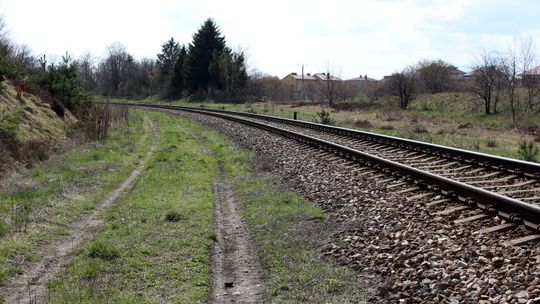 Lubartów. Powstanie kładka nad torami. Umowa podpisana