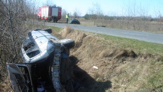 Lubartów: Wypadek pod Nowodworem, kierowca miał ponad 2,5 promila