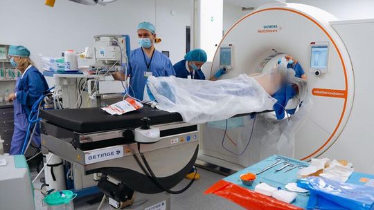 Lubelscy onkolodzy z nowoczesnym sprzętem. Pomogą jeszcze skuteczniej walczyć z rakiem