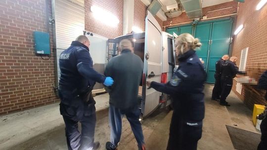 Lubelscy "poszukiwacze" nie dają za wygraną. Groźni przestępcy po latach trafili za kraty