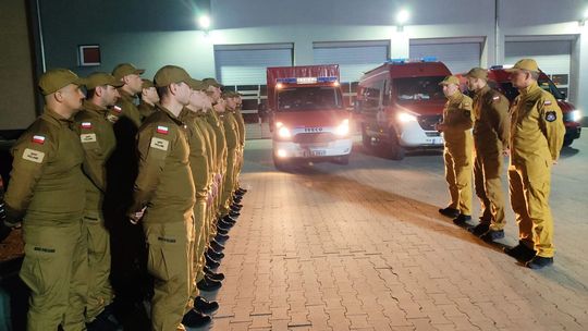 Lubelscy strażacy gaszą pożary w Biebrzańskim Parku Narodowym