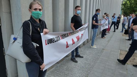 "Lubelska Agencja Wykończyła Przedsiębiorców". Udało im się złożyć wniosek, nie chcą drugiego konkursu