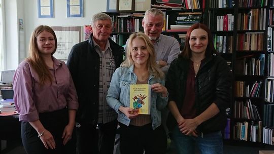 Lubelska drukarnia ma gest. Wydrukowała dwa tysiące bajek dla ukraińskich dzieci za darmo