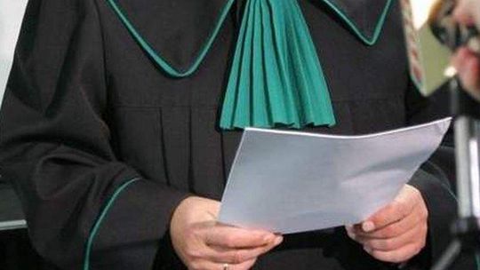 Lubelski adwokat stanie przed sądem. Odpowie za wypadek i ucieczkę