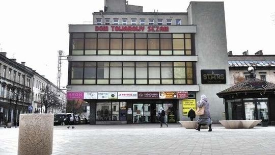Lubelski deweloper przejmie pedet, wielomilionowa transakcja. Co się stanie z budynkiem?