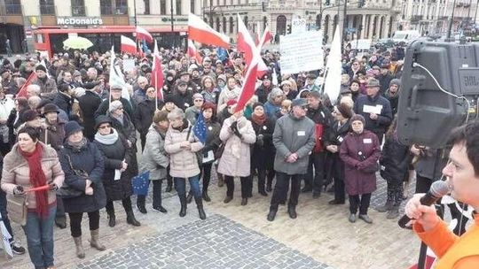 Lubelski KOD powita wicepremiera Jarosława Gowina. Manifestacja przed uczelnią