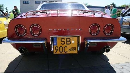 Lubelski Rajd Pojazdów Zabytkowych. Motoryzacyjne klasyki w Puławach