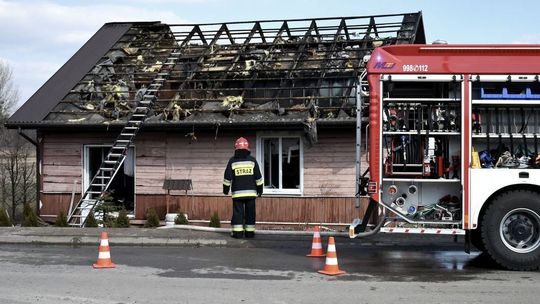 Lubelskie: 11-latka wyprowadziła babcię z płonącego domu