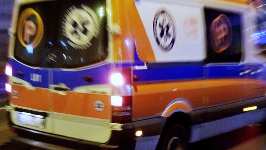 Lubelskie: 29-letni kierowca nie przeżył wypadku. Renault zderzyło się z ciężarówką