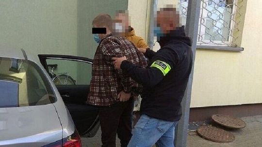 Lubelskie: 500 porcji dealerskich w mieszkaniu 26-latka 