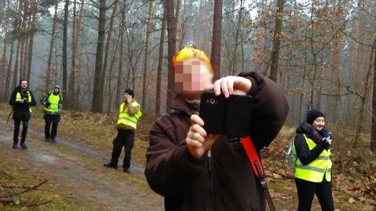 Lubelskie: Aktywiści znowu uniemożliwili myśliwym polowanie [zdjęcia]